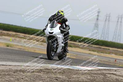 media/May-26-2025-Lets Ride (Mon) [[3bf1de1d65]]/A Group/12pm (Wheelie Bump)/
